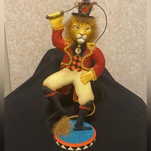 Pier 1 Enchanted Circus Ringmaster Lion Tamer Metal Sculpture, 16.5” tall